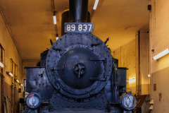 89 837 im Schuppen