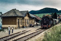 EFZ Lok 10 Bahnhof Truchtelfingen  am 17.Juni 1984 (gescanntes Dia)